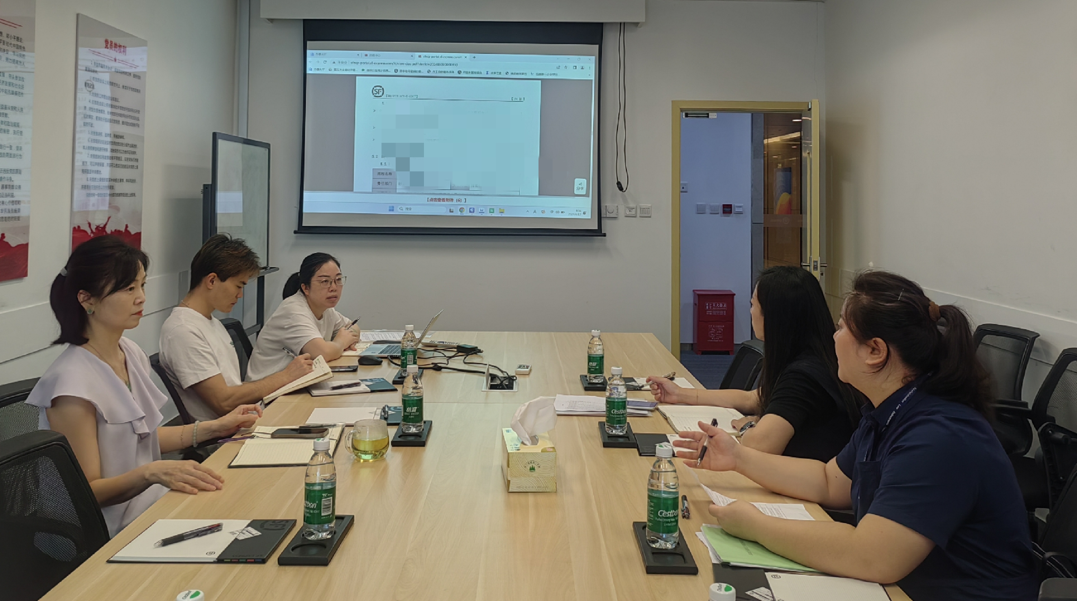 五分局與江北區統計局開展郵政行業統計...